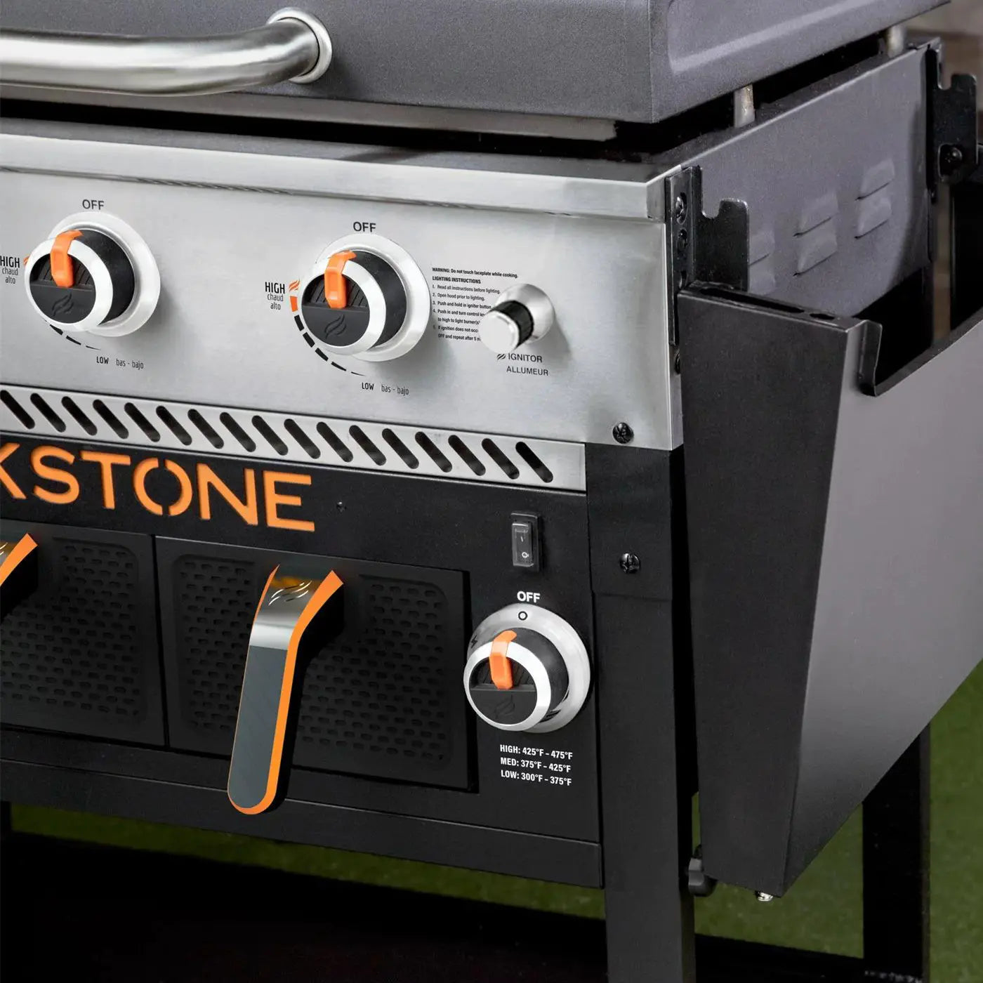 Clearance Sale,Blackstone 2-Burner 28" Griddle with Electric Air Fryer and Hood